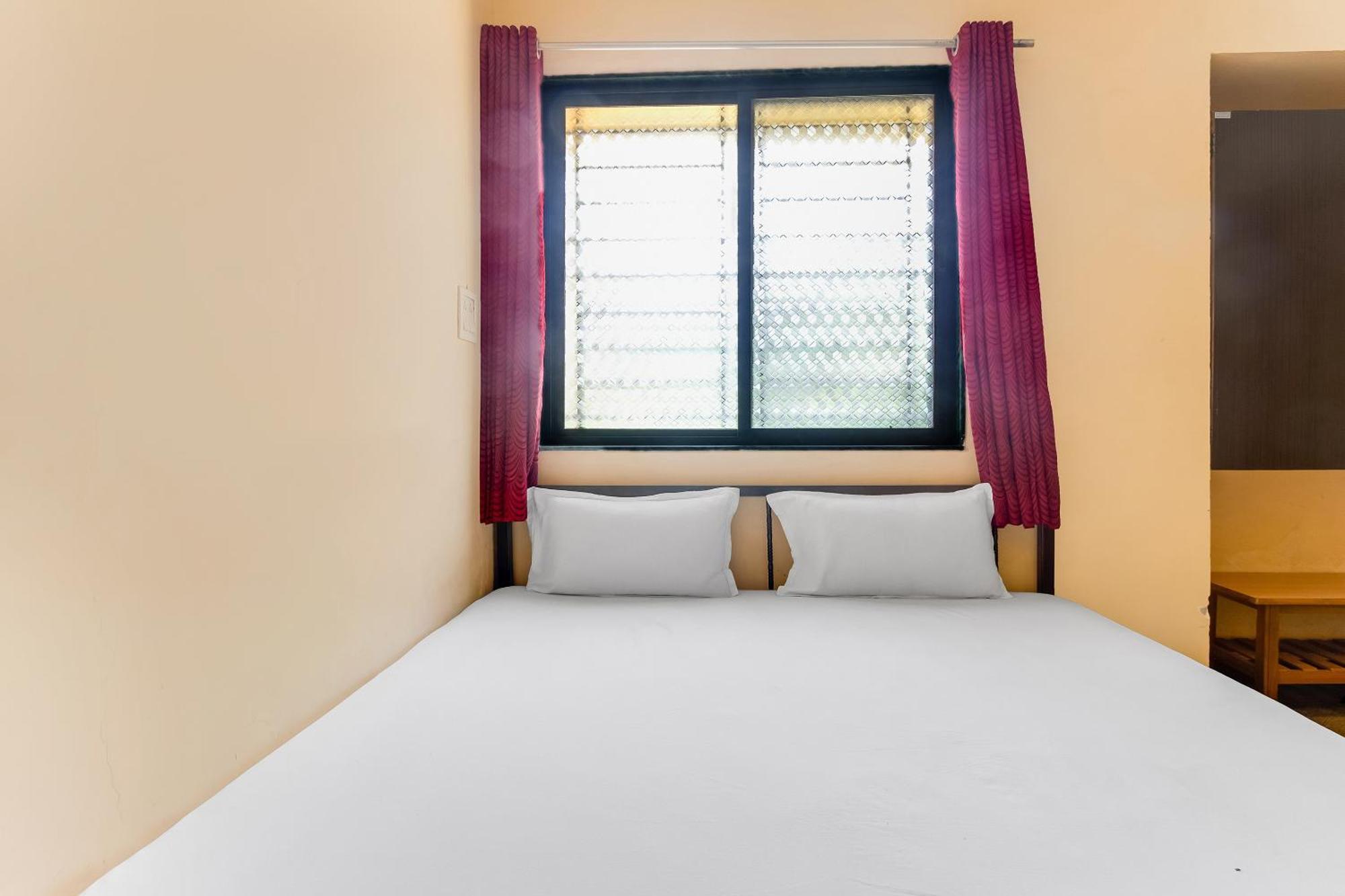 SPOT ON 44704 Harihar Lodging And Yatri Niwas Hotel Kolhapur Luaran gambar