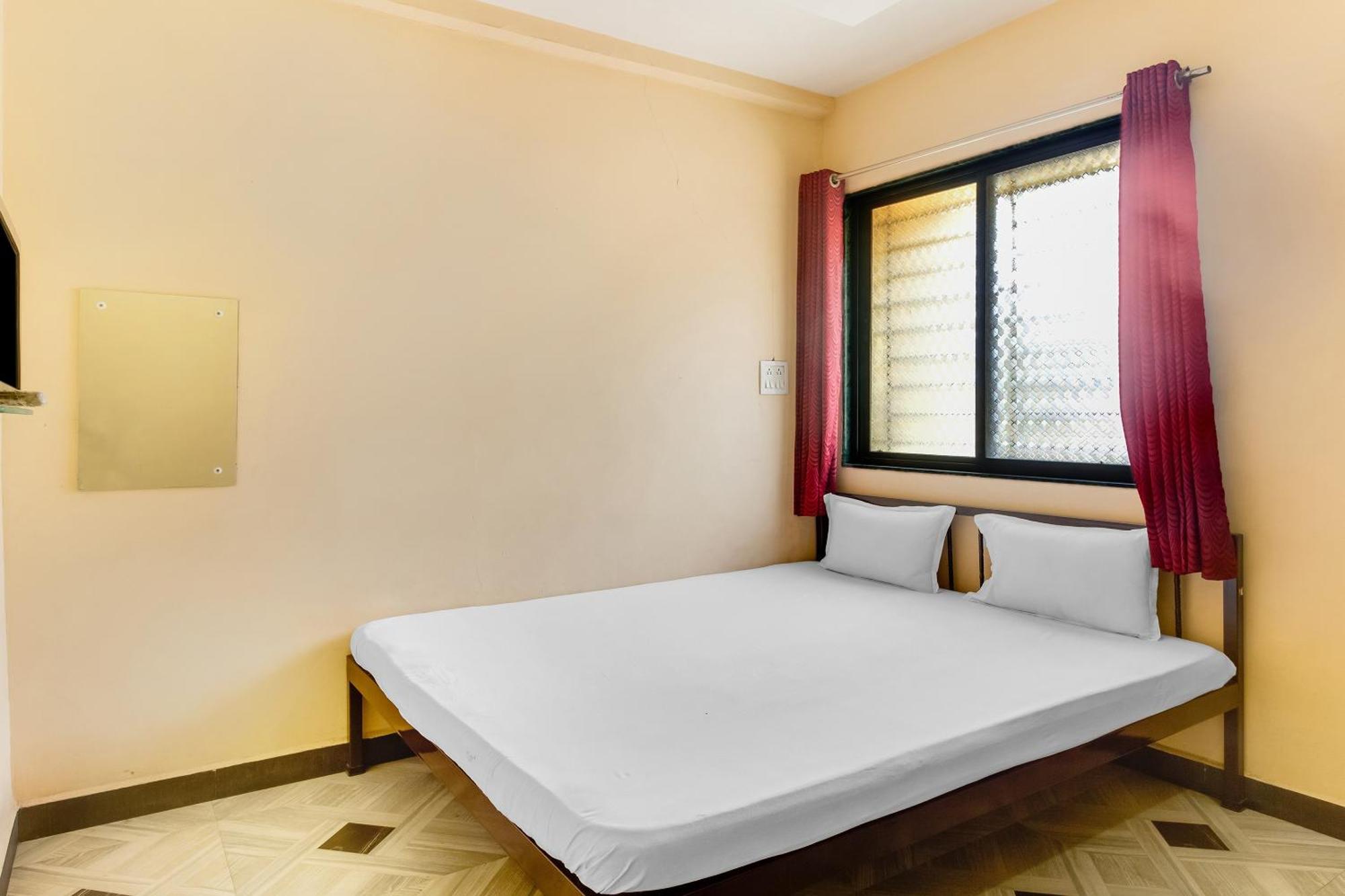 SPOT ON 44704 Harihar Lodging And Yatri Niwas Hotel Kolhapur Luaran gambar